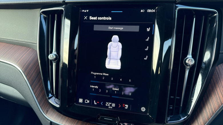 Volvo XC60 2.0 T8 [455] RC PHEV Ultimate Dark 5dr AWD Gtron Estate